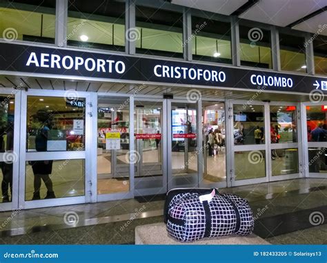 genoa airport arrivals